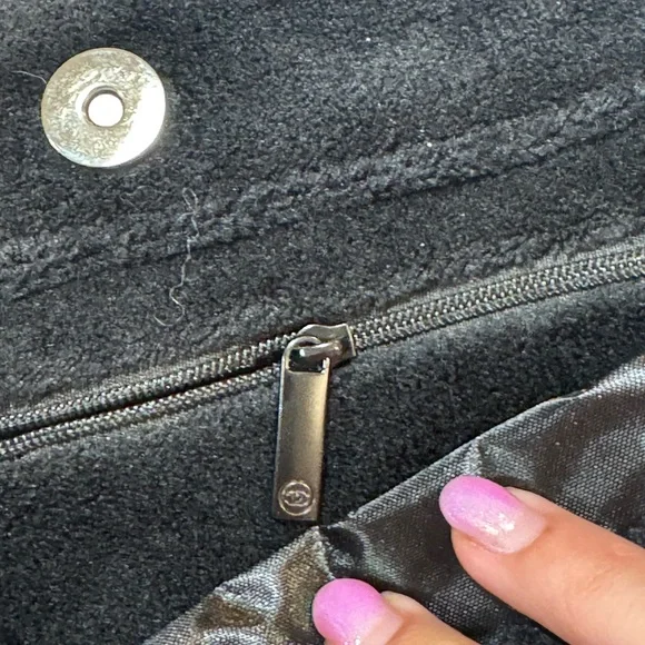 Chanel Black Shoulder/Crossbody authentic GWP - Picture 10 of 13